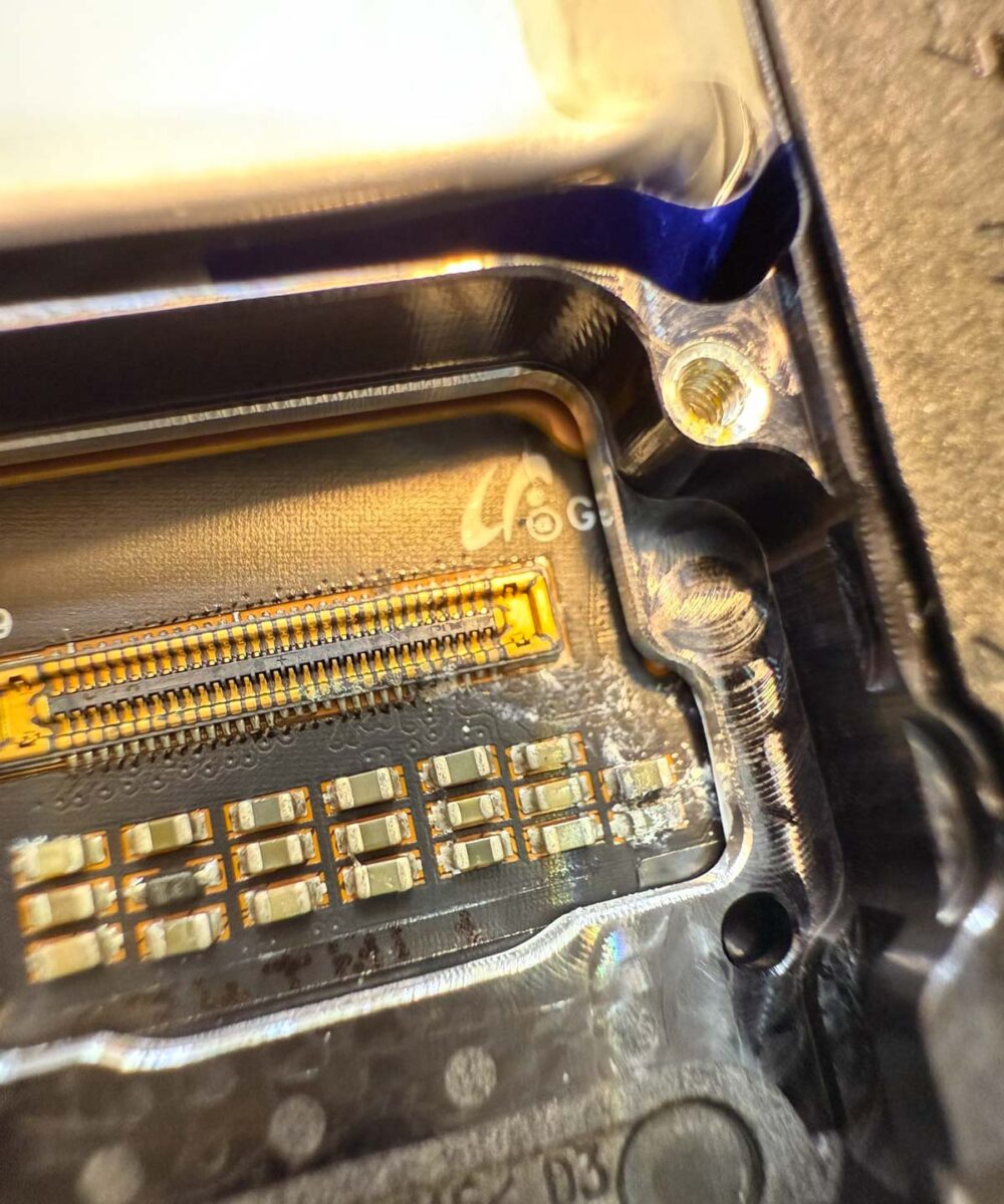 Repair Samsung S24 Ultra water damage