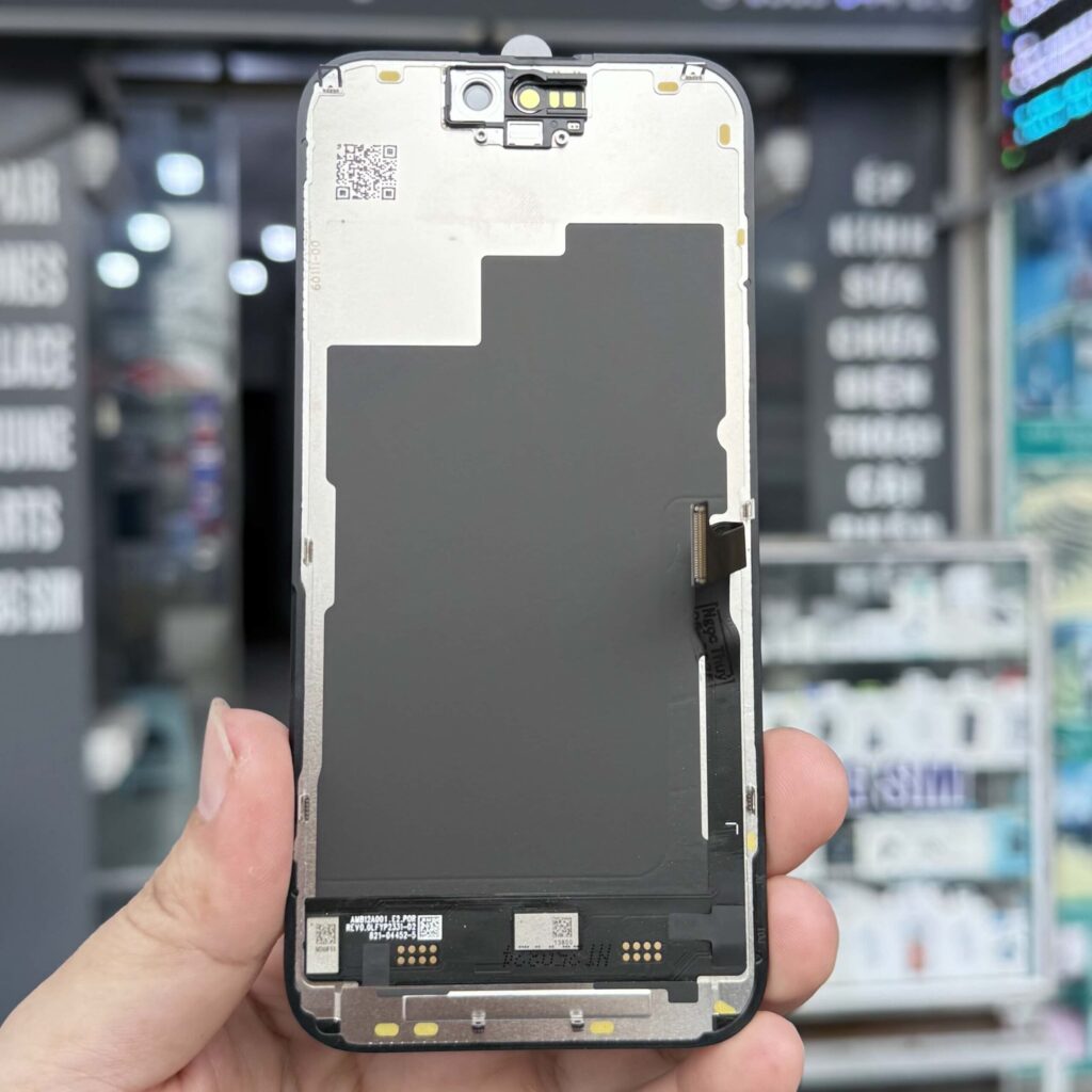 iPhone 15 Pro Screen Replacement