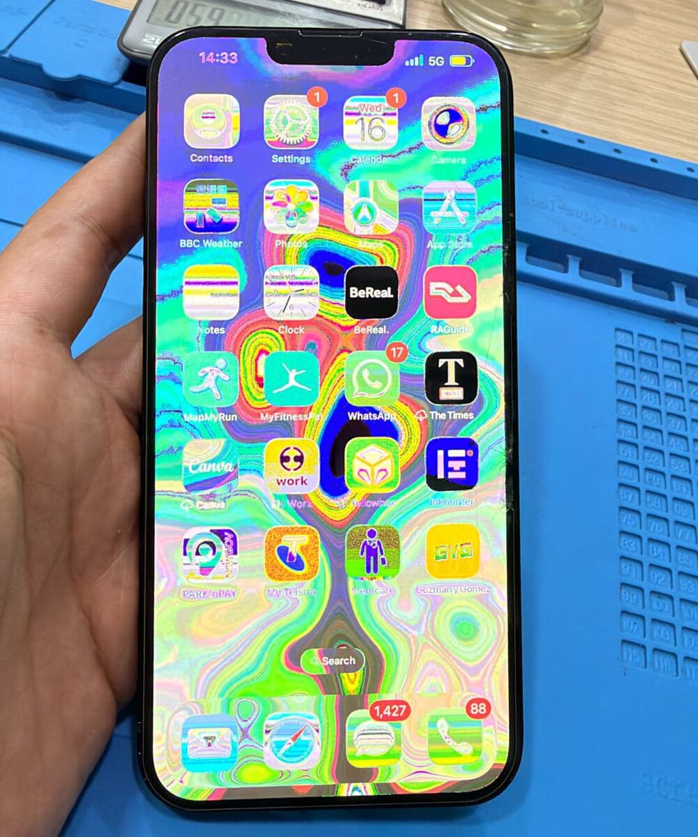 iPhone 14 Plus Screen Replacement