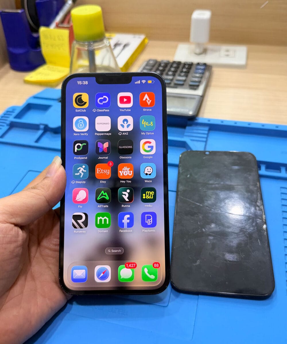 iPhone 14 Plus Screen Replacement