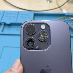 Replace iPhone 14 Pro camera glass