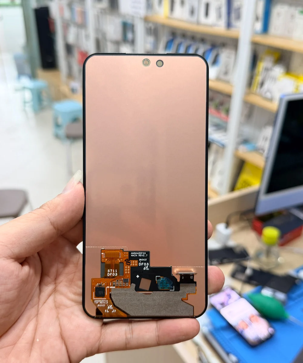 Samsung S23 FE Screen Replacement