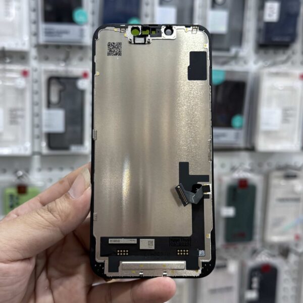 iPhone 14 screen replacement