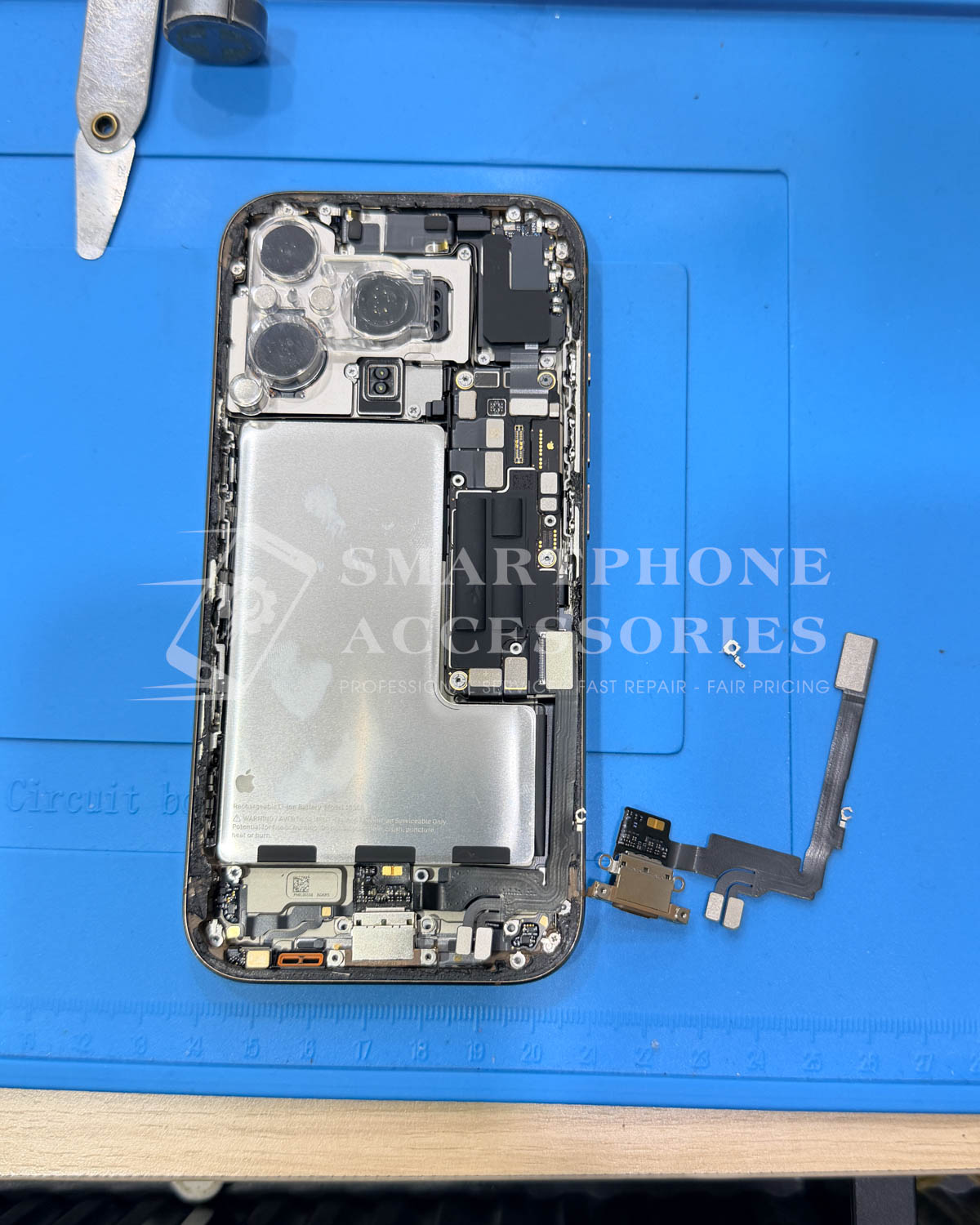 iPhone 16 Pro charging port replacement
