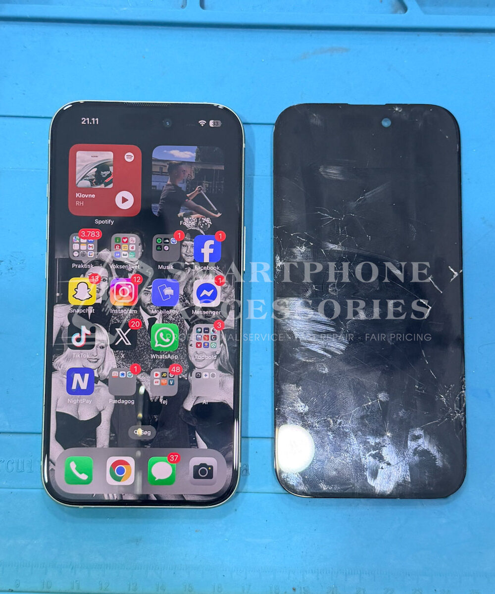 Replace iPhone 15 Screen