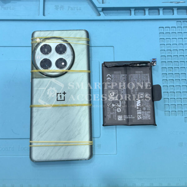 OnePlus 12 Battery Replacement