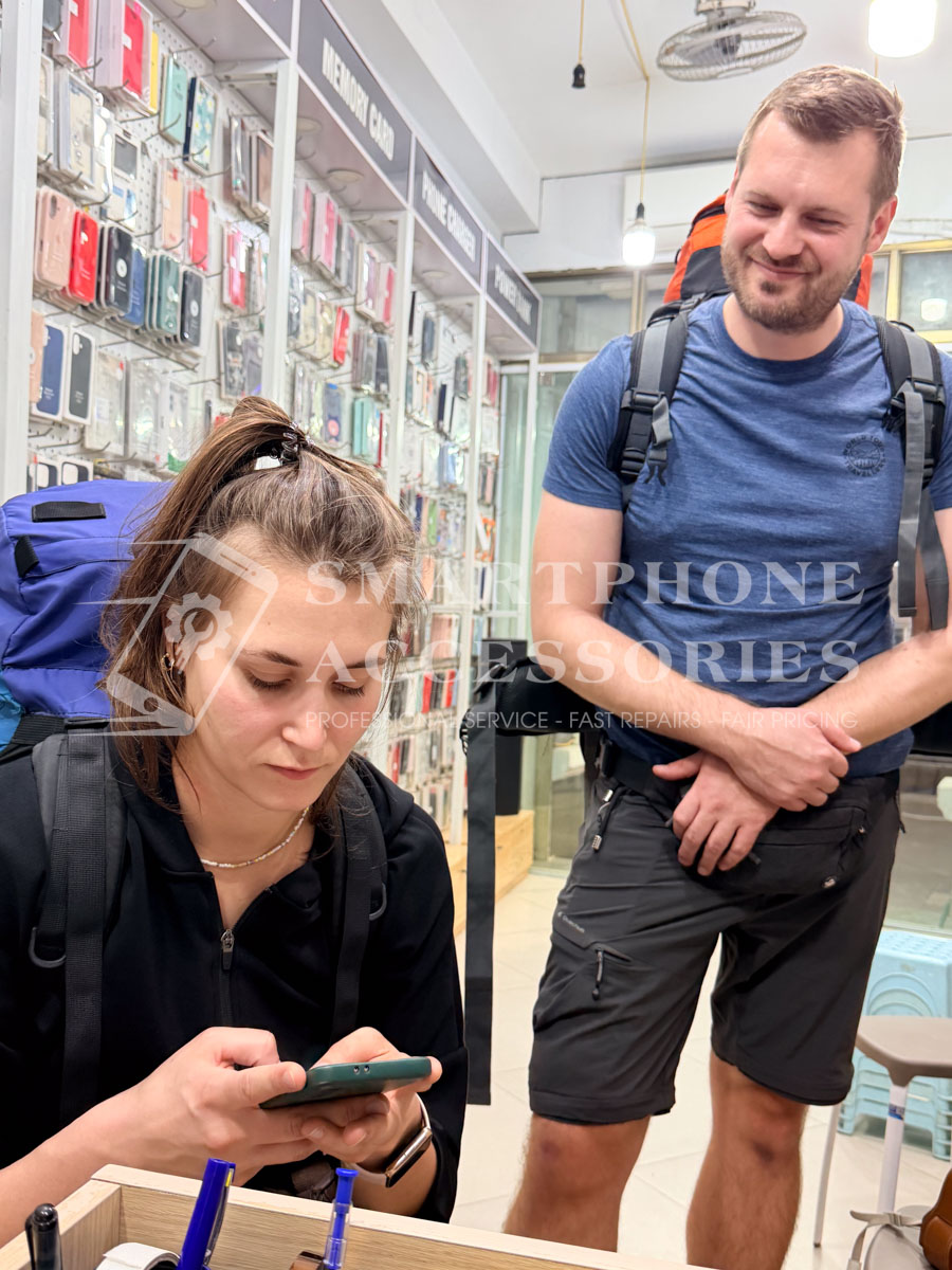 Samsung phone repaired and tested at Smartphone Accessories Hanoi