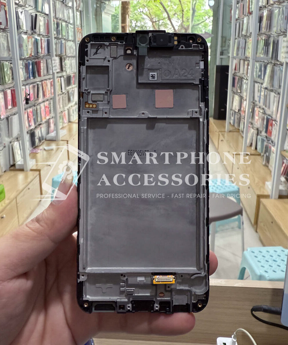 Replace Samsung A24 screen