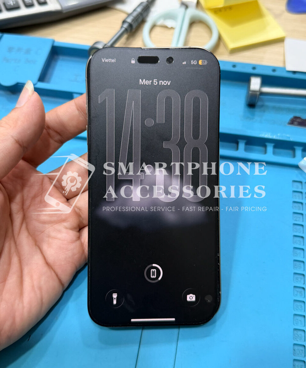 iPhone 15 Pro phone drying service