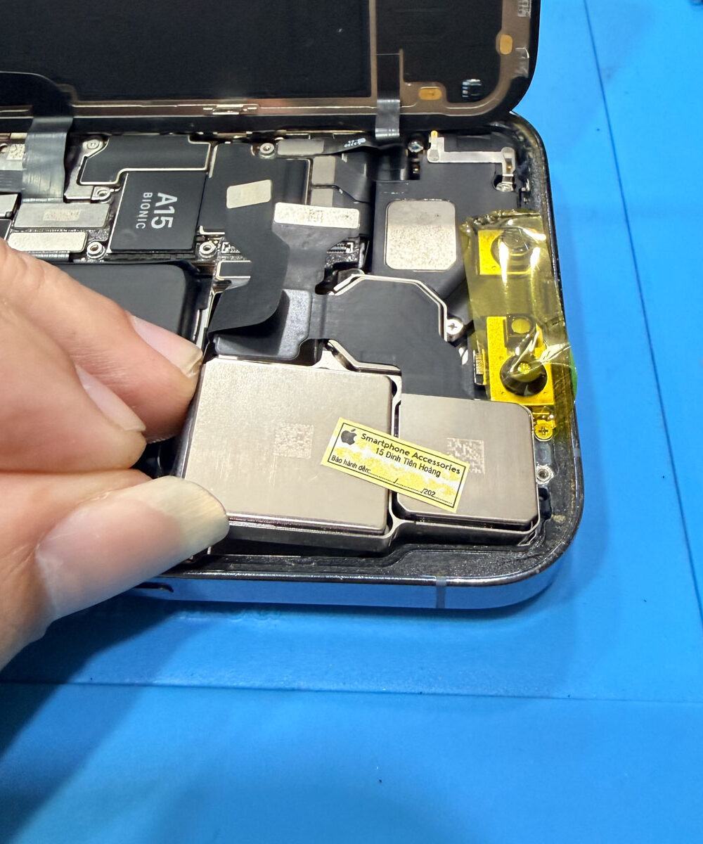 iPhone 13 Pro max Camera Replacement