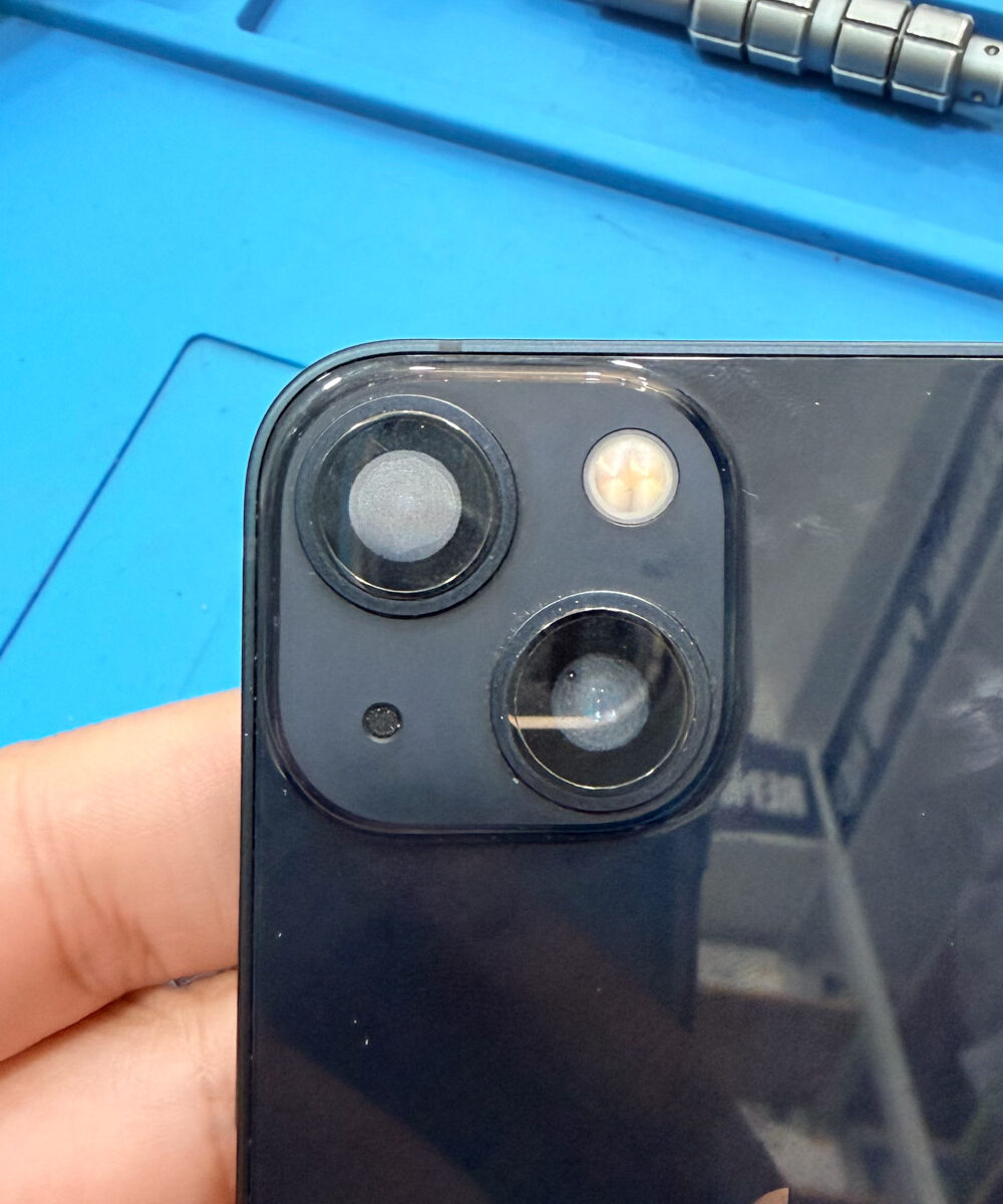 iPhone 13 Water Exposure Drying