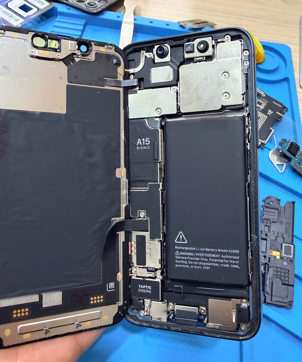 iPhone 13 Water Exposure Drying