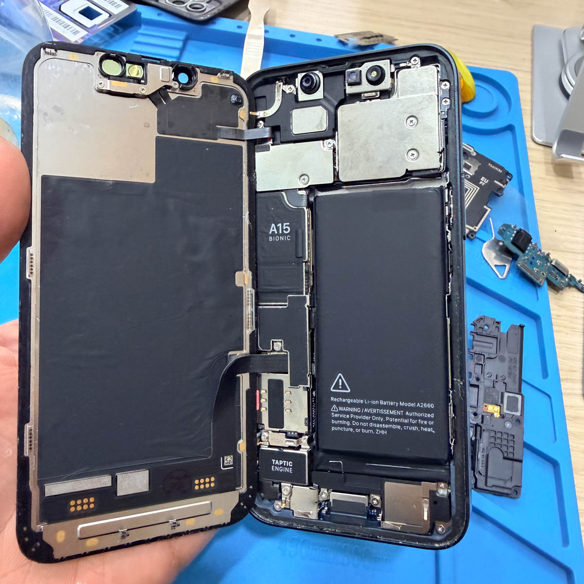 iPhone 13 Water Exposure Drying