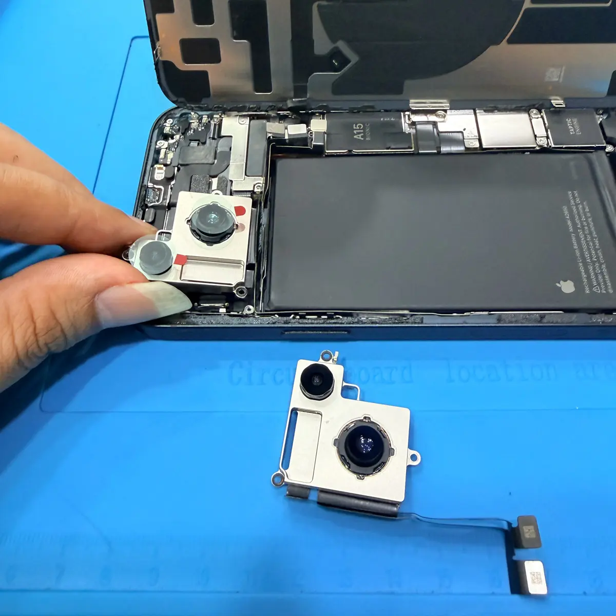 iPhone 14 Camera Replacement