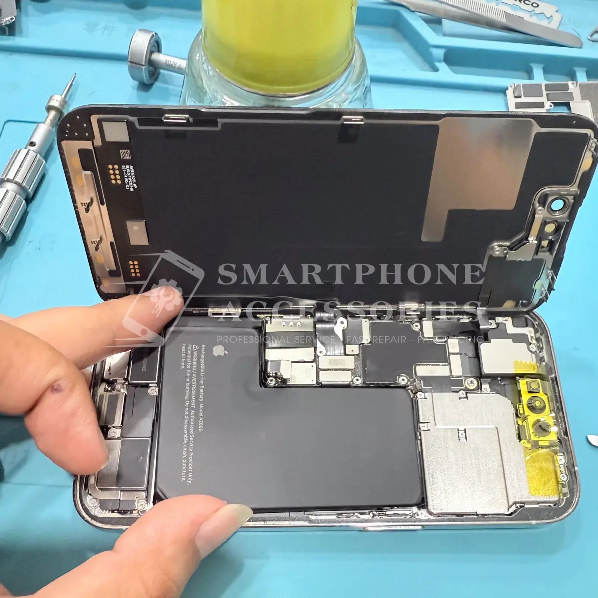 iPhone 14 Pro Battery Replacement