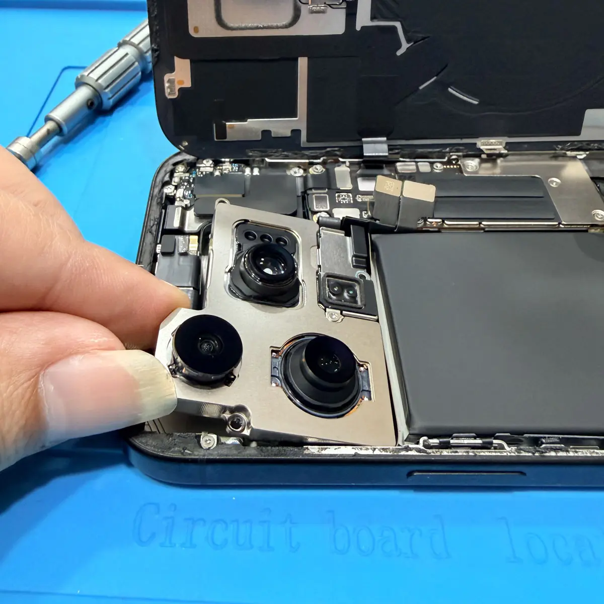 iPhone 16 Pro Max Camera Replacement