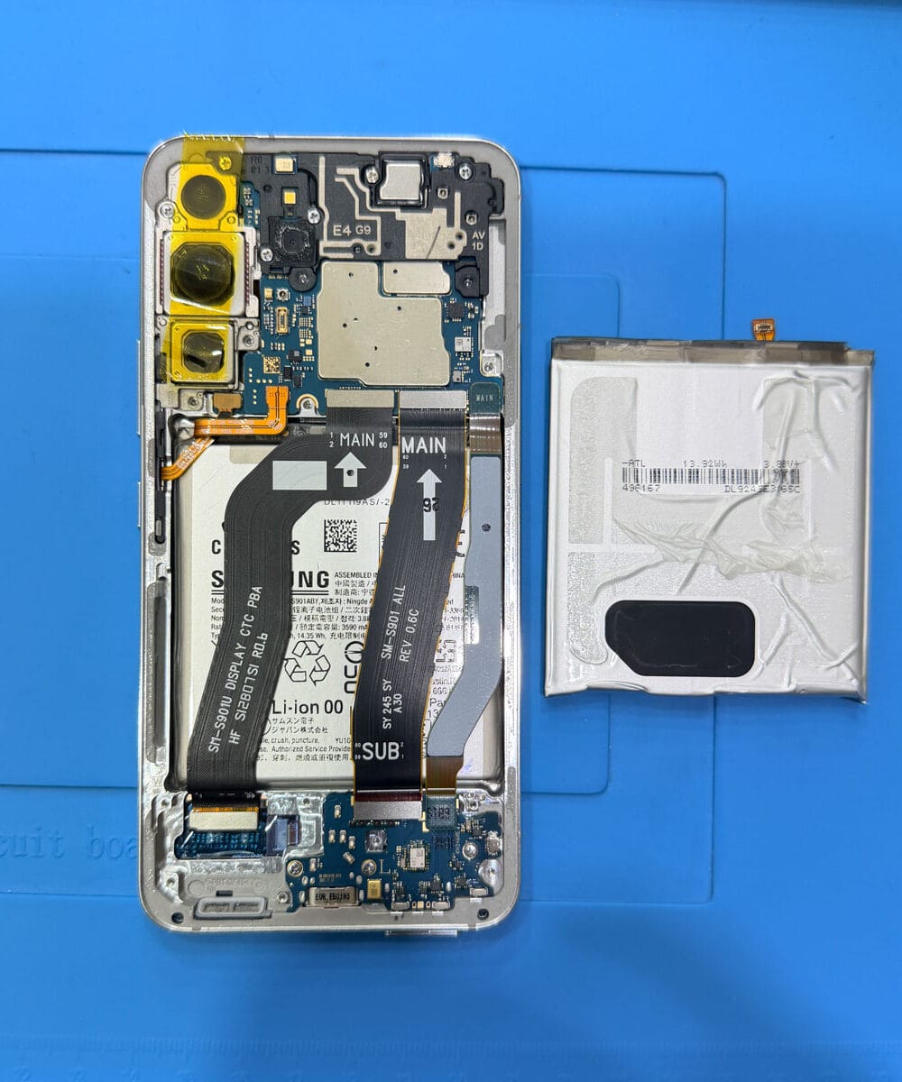 Samsung S22 Battery Replacement
