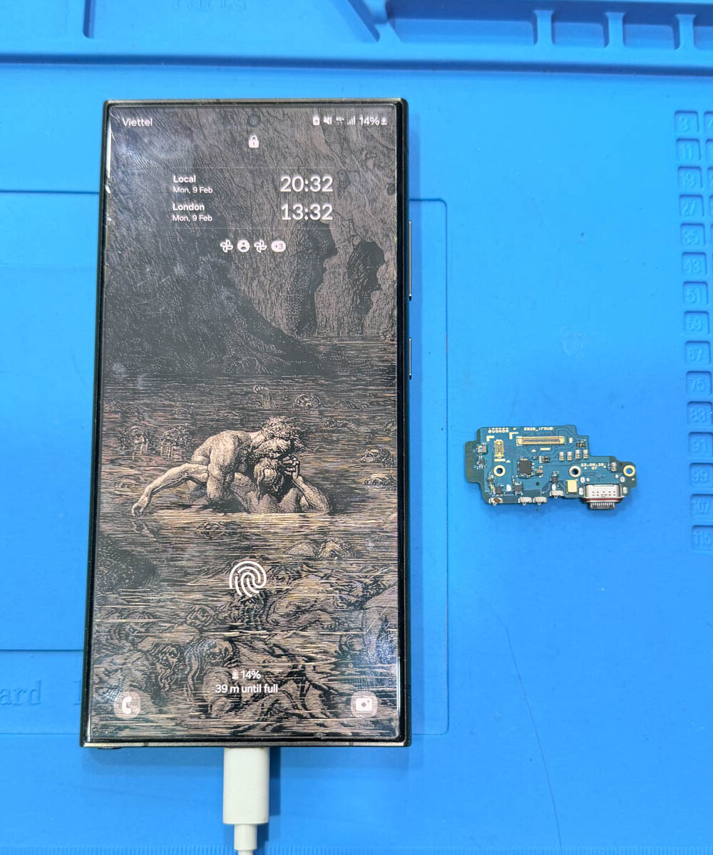 Samsung S24 Ultra charging port replacement