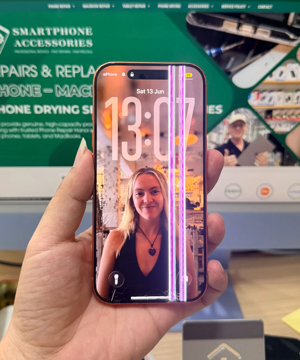 iPhone 17 Pro screen replacement