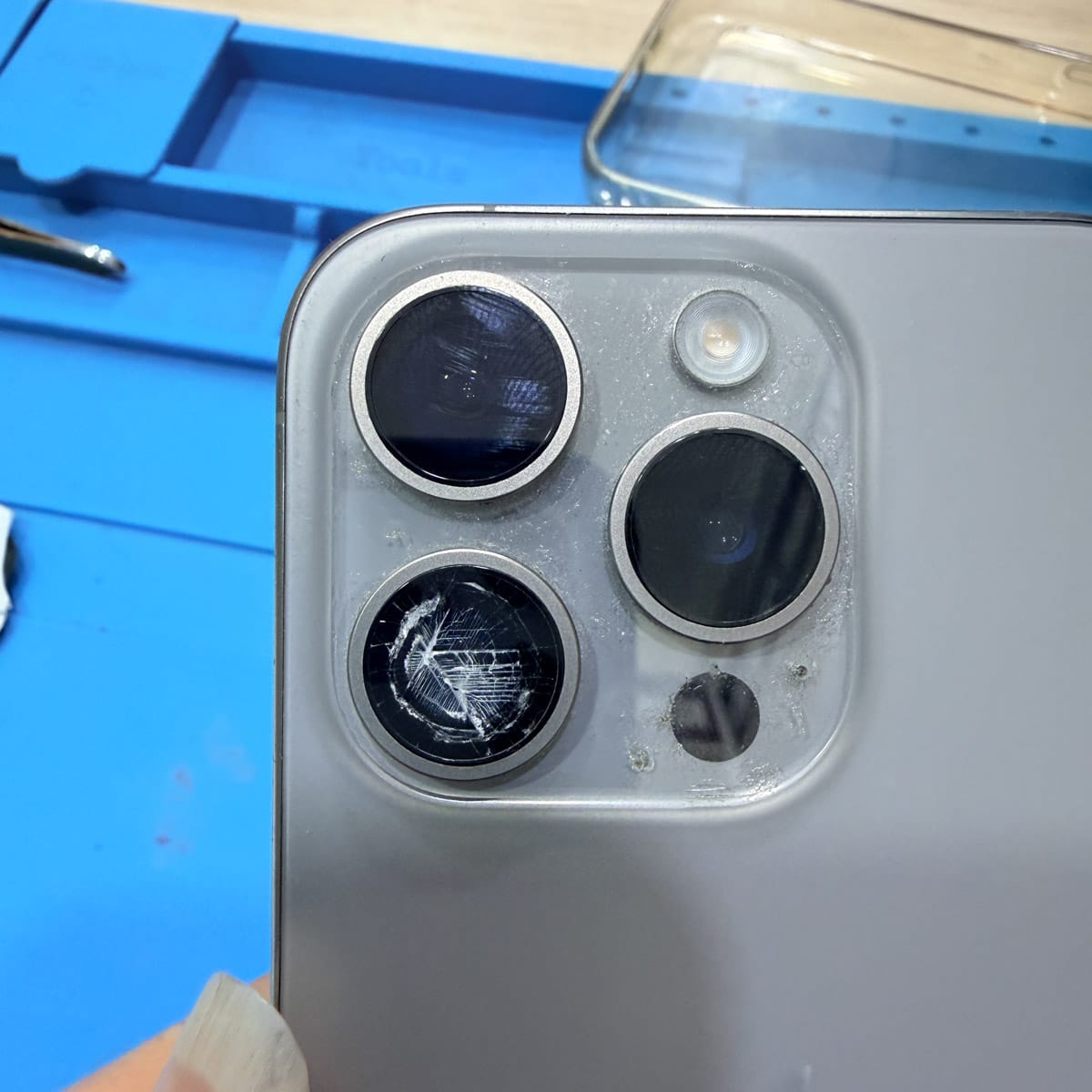 iphone-15-pro-camera-lens-glass-replacement-2 iPhone 15 Pro Camera Lens Glass Replacement