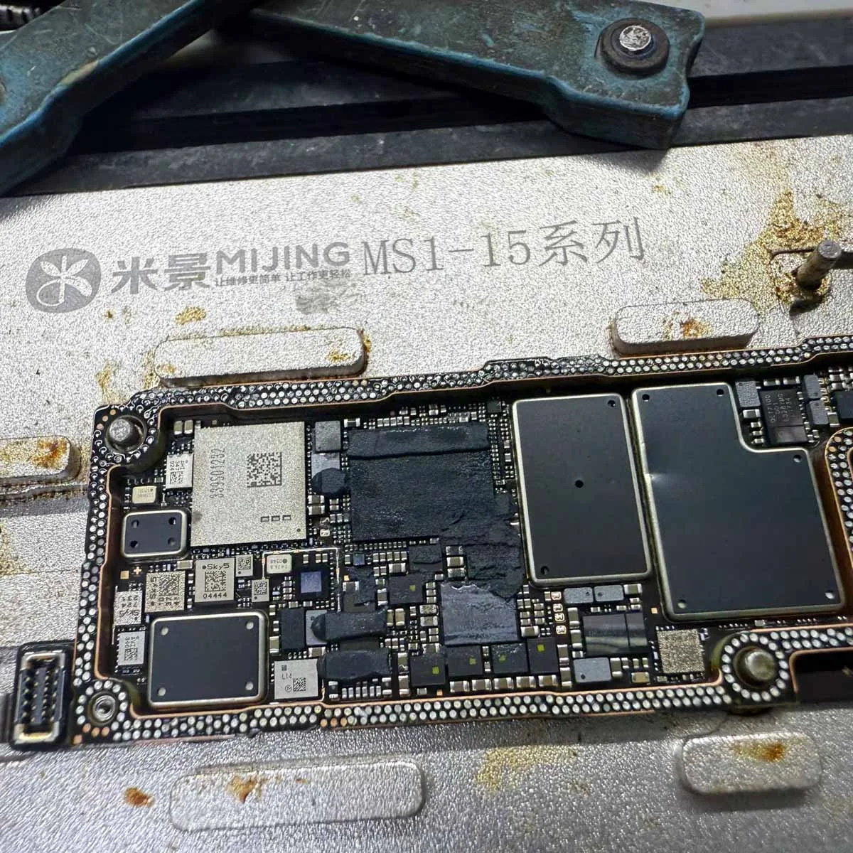 motherboard-diagnostics-phone-repair-hanoi