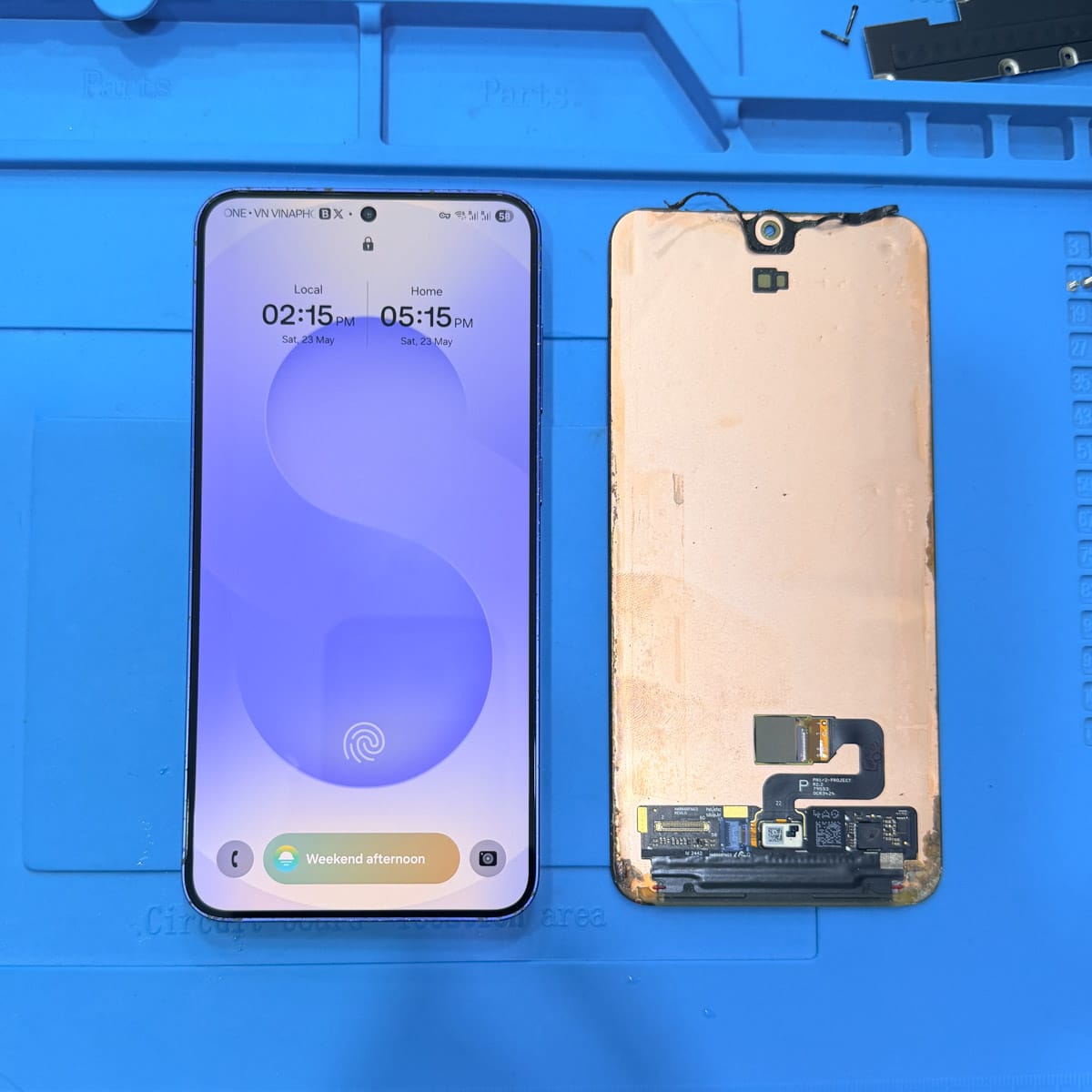 samsung-screen-replacement-frame-alignment-testing
