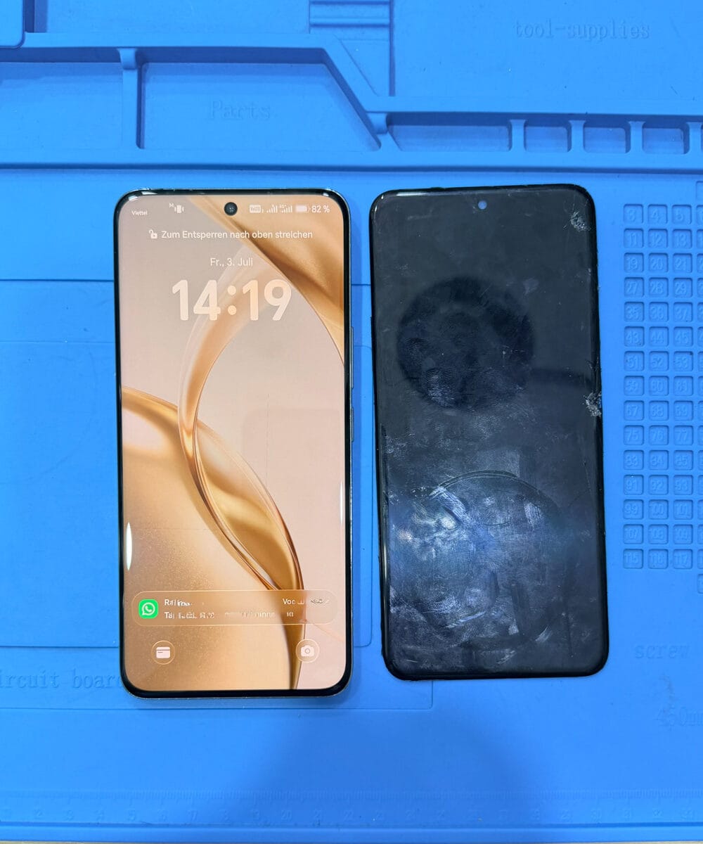 honor-200-display-installation-frame-alignment-hanoi
