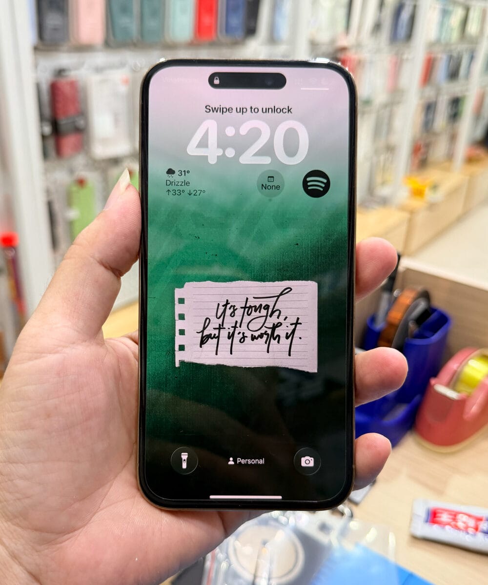 iPhone 14 Pro Max working after professional water damage drying and functional testing