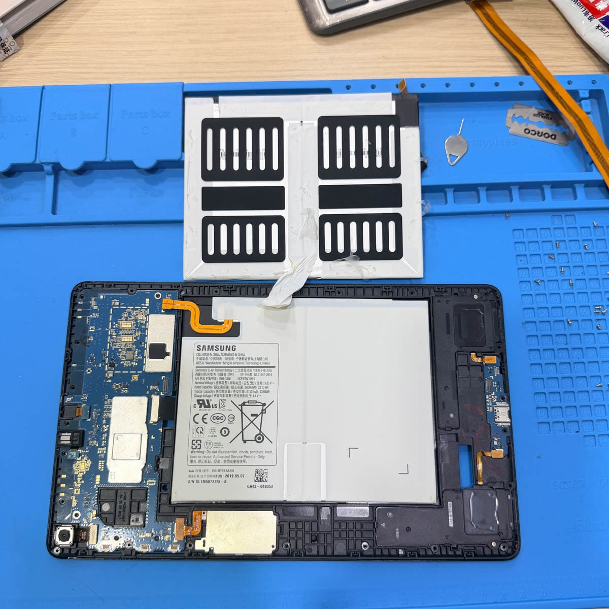 tablet-battery-diagnostics-and-swelling-check